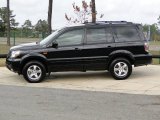 Formal Black Honda Pilot in 2008