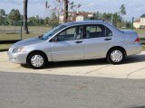 2004 Mitsubishi Lancer ES Exterior
