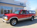 1999 Victory Red Chevrolet S10 LS Extended Cab #56704803