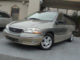 2001 Ford Windstar SEL Front 3/4 View
