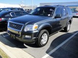 2009 Ford Explorer XLT Front 3/4 View