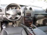 2010 Mercedes-Benz ML 350 BlueTEC 4Matic Dashboard