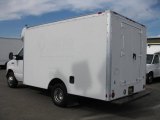 2006 Ford E Series Cutaway E350 Commercial Moving Van Exterior
