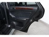 2008 Mercedes-Benz ML 63 AMG 4Matic Door Panel