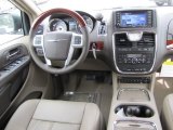 2012 Chrysler Town & Country Limited Dashboard