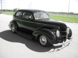 1939 Black Ford DeLuxe Tudor Sedan #57095339