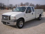 2005 Ford F350 Super Duty XLT SuperCab Commercial Front 3/4 View