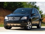 2007 Mercedes-Benz ML 500 4Matic Front 3/4 View