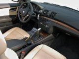 2009 BMW 1 Series 128i Convertible Dashboard