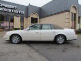2002 White Diamond Pearl Cadillac DeVille Sedan #57271959