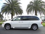 2000 Golden White Pearl Chrysler Town & Country Limited #57354626
