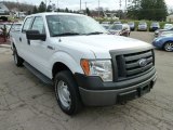 2010 Ford F150 XL SuperCrew 4x4 Front 3/4 View