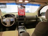 2005 Nissan Pathfinder SE 4x4 Dashboard