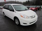 2008 Toyota Sienna LE Front 3/4 View