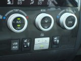 2010 Toyota Sequoia Limited 4WD Controls