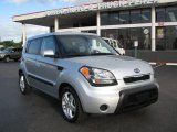 2010 Kia Soul +