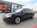 2010 Volkswagen Passat Komfort Sedan