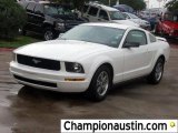 2005 Performance White Ford Mustang V6 Deluxe Coupe #57539509