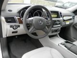 2012 Mercedes-Benz ML 350 BlueTEC 4Matic Dashboard