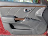 2009 Hyundai Azera Limited Door Panel