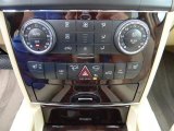 2010 Mercedes-Benz GL 350 BlueTEC 4Matic Controls