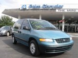 1996 Plymouth Voyager SE