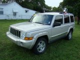 2007 Light Graystone Pearl Jeep Commander Limited #57877323