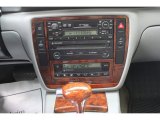 2002 Volkswagen Passat GLX 4Motion Sedan Controls