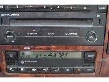 2002 Volkswagen Passat GLX 4Motion Sedan Controls