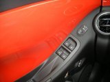 2011 Chevrolet Camaro SS/RS Convertible Controls