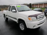 2005 Toyota Tundra SR5 Access Cab 4x4 Front 3/4 View