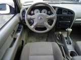 2004 Nissan Pathfinder SE 4x4 Dashboard