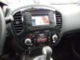 2011 Nissan Juke SL AWD Controls