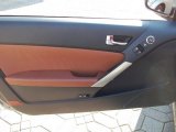 2010 Hyundai Genesis Coupe 3.8 Grand Touring Door Panel