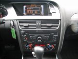 2009 Audi A4 2.0T quattro Sedan Controls