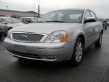 2005 Silver Frost Metallic Ford Five Hundred Limited #58238804