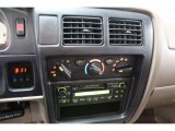 2001 Toyota Tacoma V6 TRD Double Cab 4x4 Controls