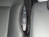 2011 Mercedes-Benz E 550 Sedan Controls