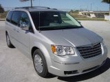 2008 Bright Silver Metallic Chrysler Town & Country Limited #542436