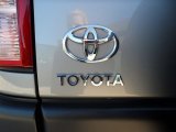 2010 Toyota FJ Cruiser  Marks and Logos