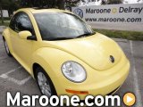 2009 Sunflower Yellow Volkswagen New Beetle 2.5 Coupe #58853263