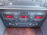 2005 Audi A4 3.0 quattro Sedan Controls