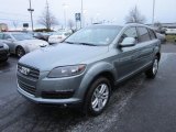 2008 Audi Q7 3.6 quattro Front 3/4 View