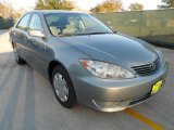 2005 Mineral Green Opalescent Toyota Camry LE #58915261