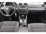 2009 Volkswagen Rabbit 4 Door Dashboard