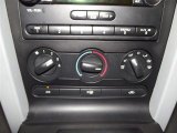 2009 Ford Mustang V6 Premium Coupe Controls
