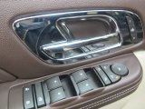 2010 Cadillac Escalade Platinum AWD Controls
