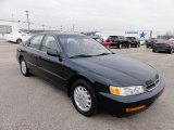 1997 Honda Accord EX Sedan Front 3/4 View