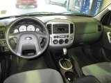 2006 Ford Escape XLT V6 Dashboard