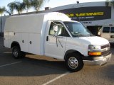 2004 Summit White Chevrolet Express 3500 Cutaway Commercial Van #59242447